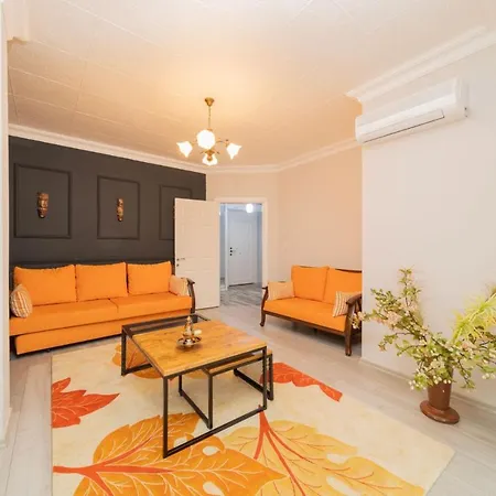 Apartment Stylish Flat With Modern Design In Antalya