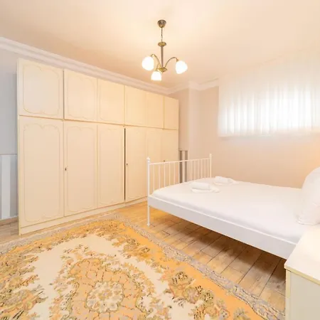 Stylish Flat With Modern Design In Apartment Antalya